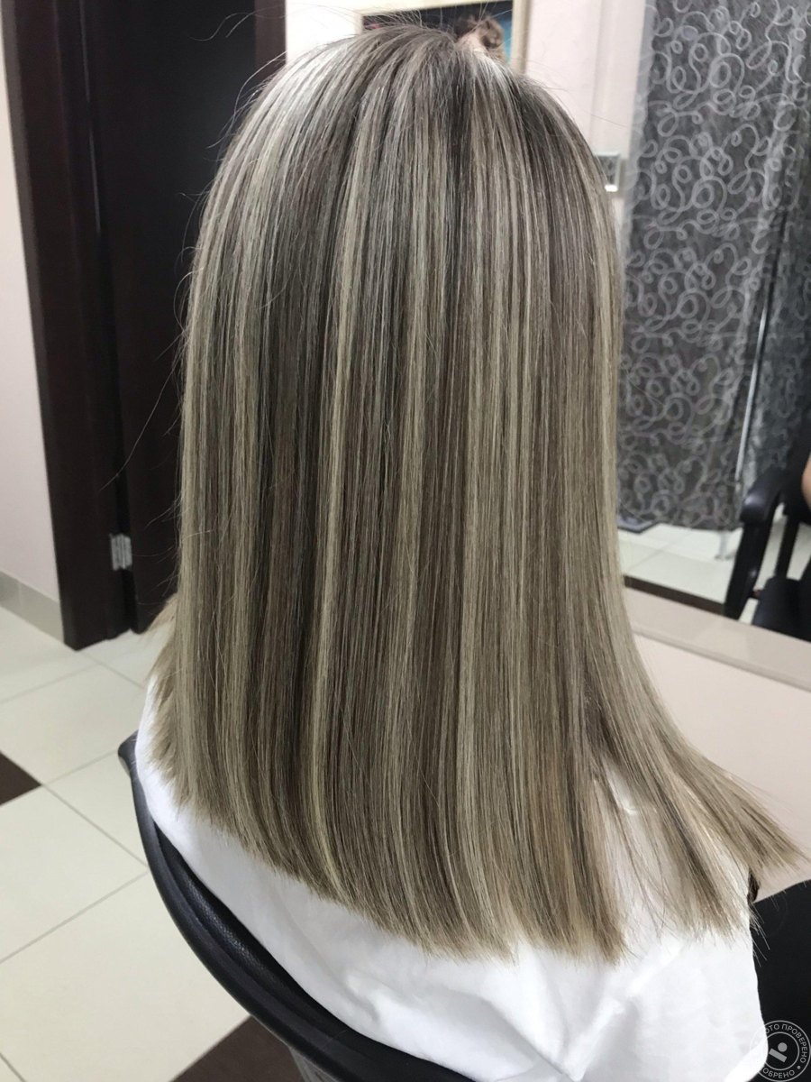 Mèches fines blond beige
