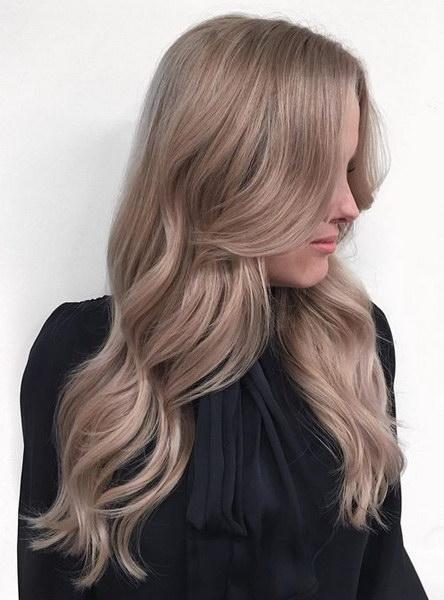 Blond beige cendré froid idées couleur élégante