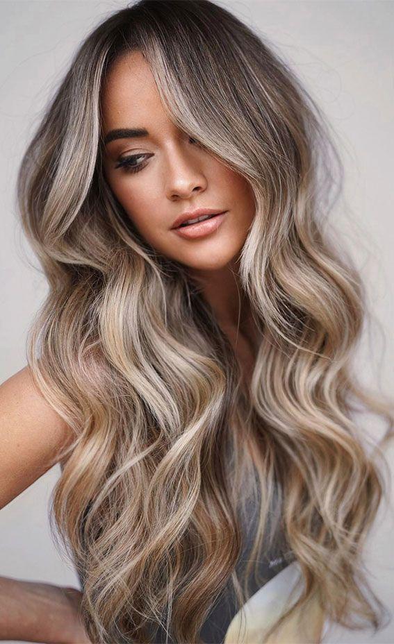 Tendance moderne blond froid