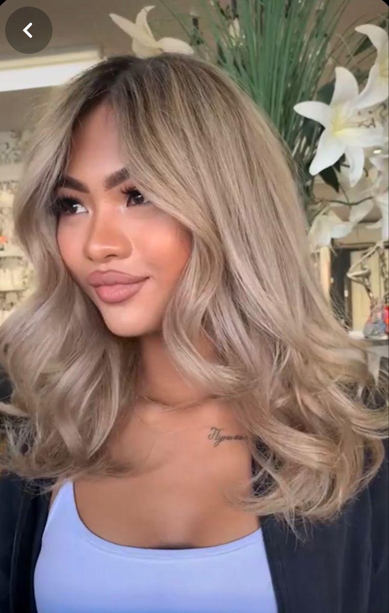 Blond beige cendré peau mate