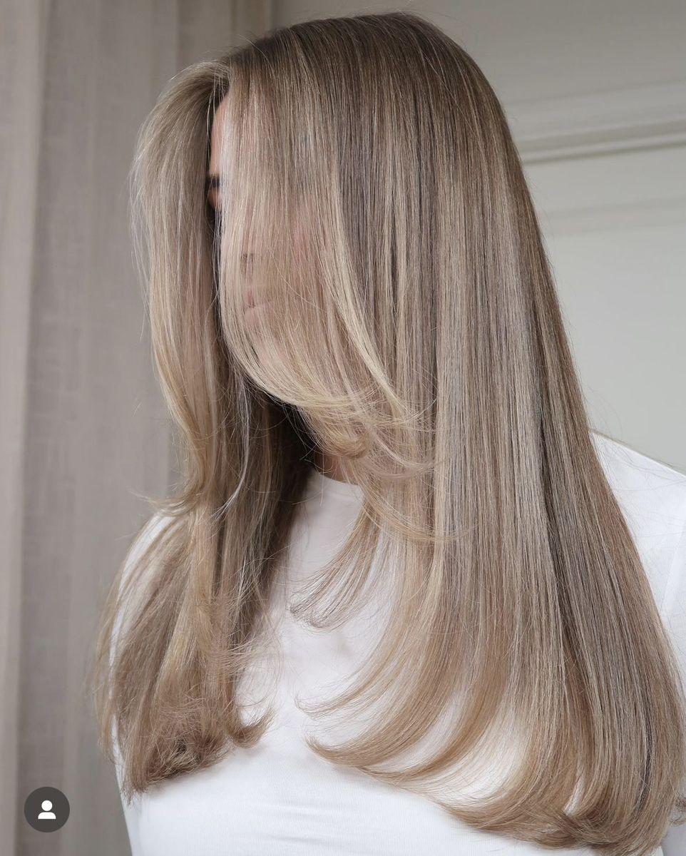 Style naturel blond cendré
