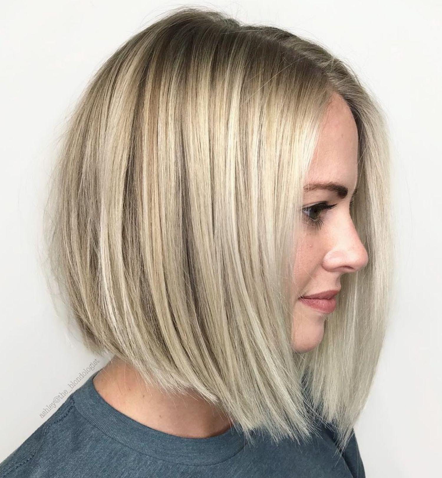 Bob plongeant asymétrique cheveux fins