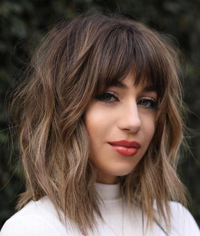 Carré plongeant balayage lumineux