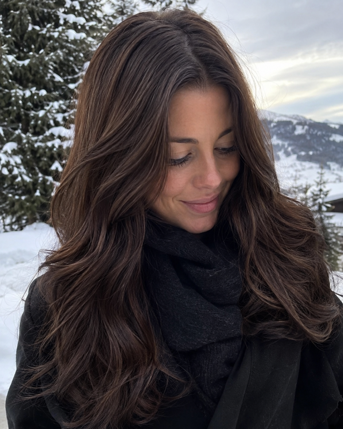 Cheveux châtain chocolat profond