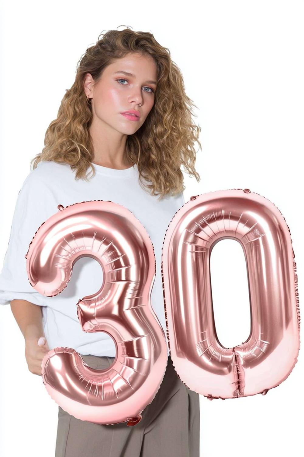 Boucles Tendance : 30 Styles pour Célébrer vos 30 Ans