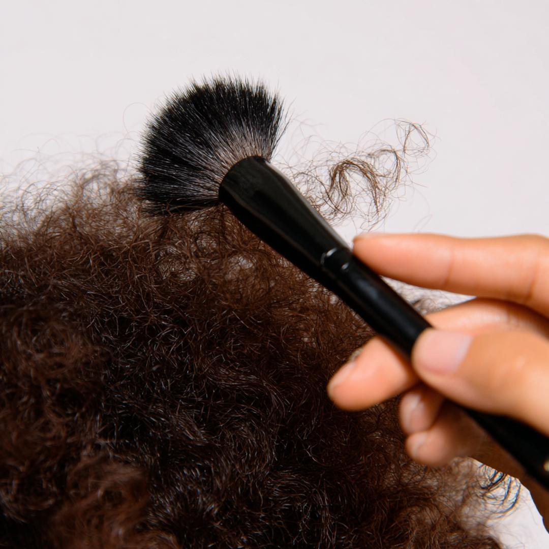 19. Brosse ronde et feutre fin en alternance pour for cheveux bouclés dessin tuto ideas