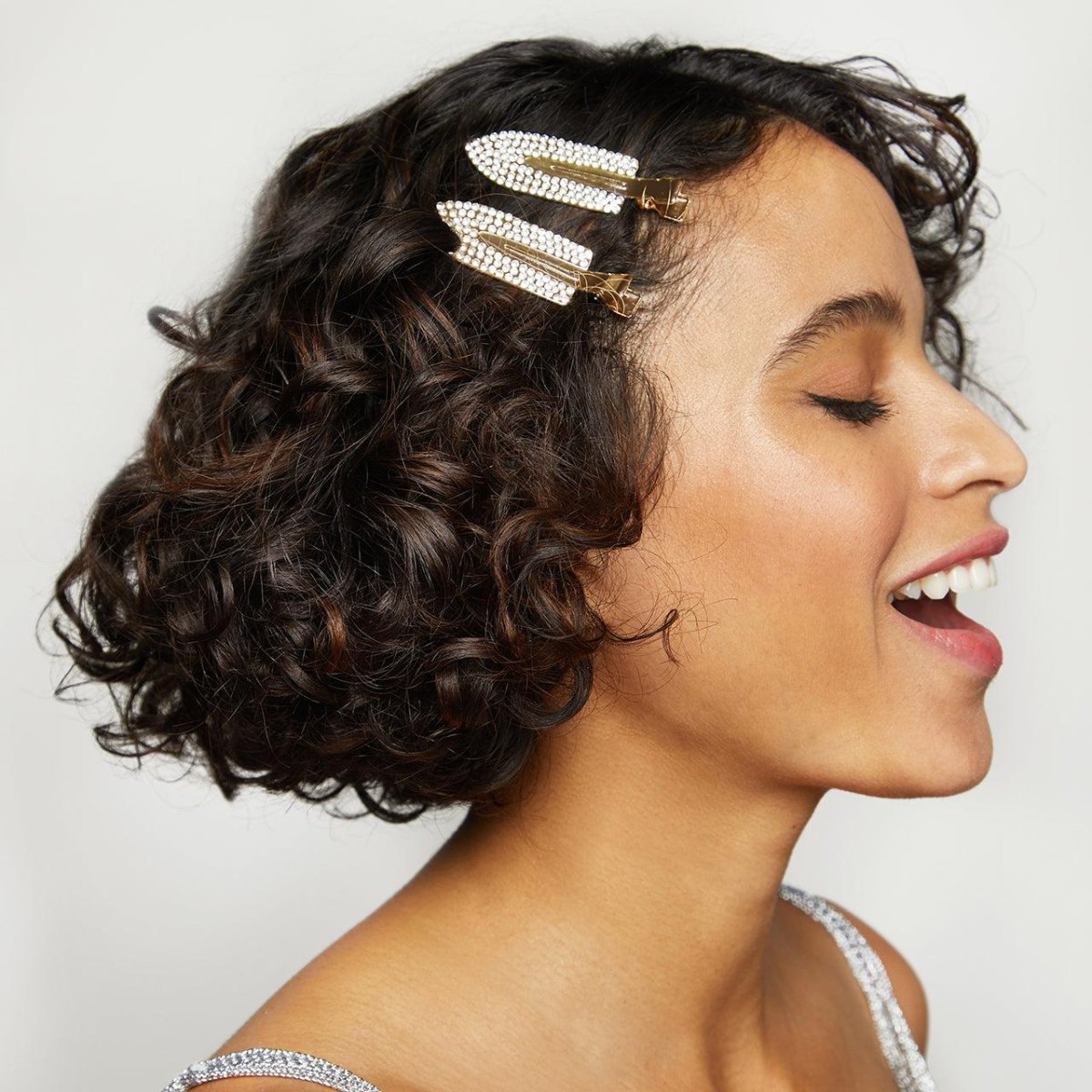 Accessoires cheveux bouclés courts