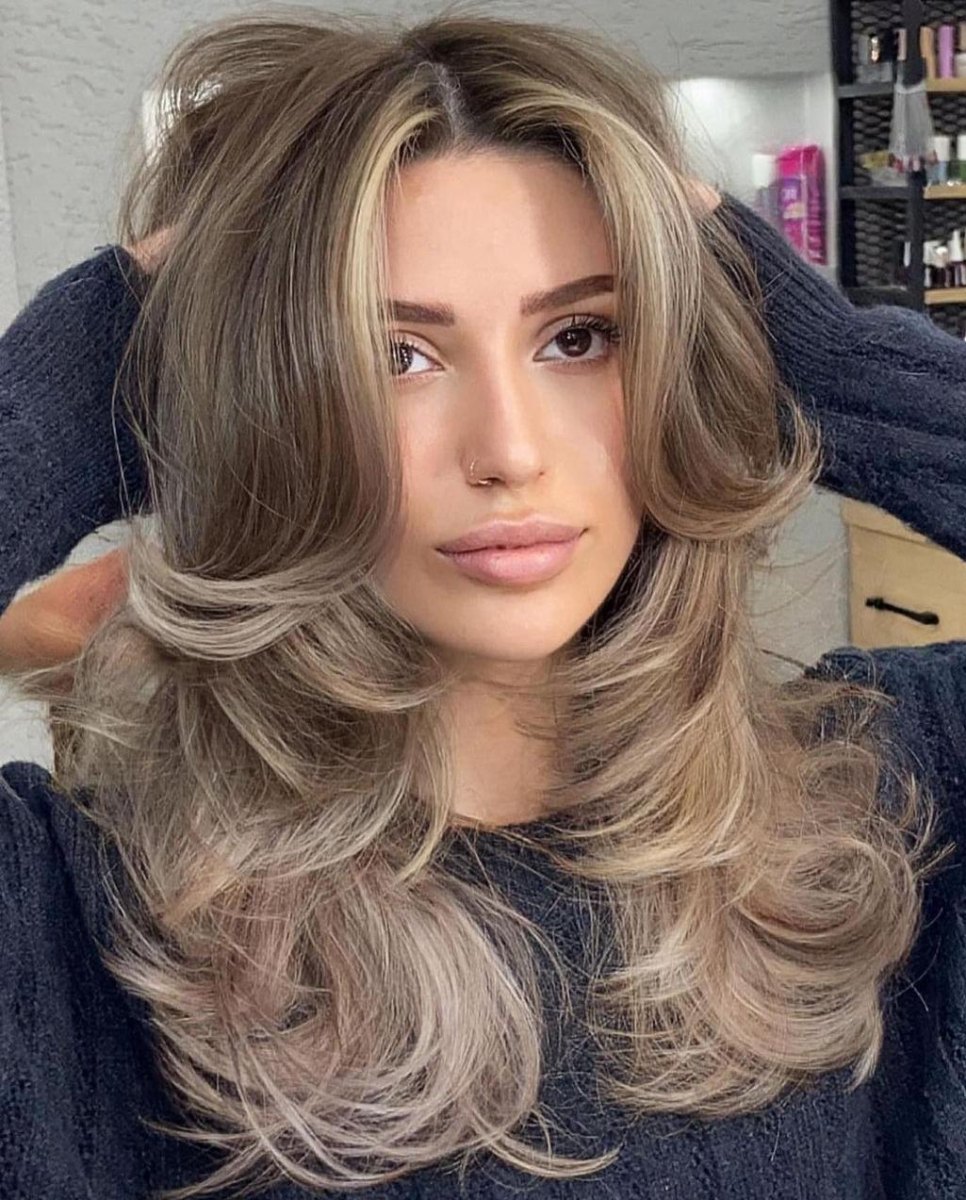 Coupe butterfly volume XXL cheveux