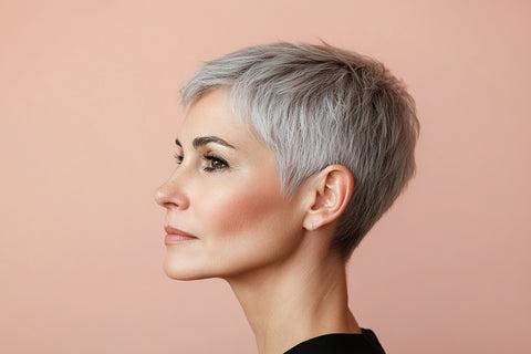 Pixie poivre et sel élégante