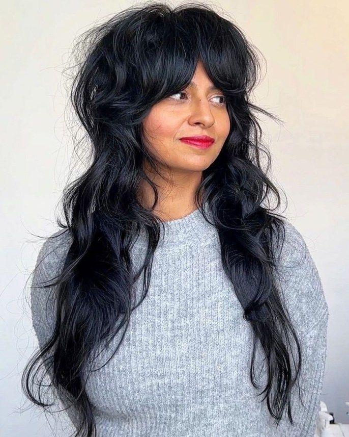 Wolf cut visage rond noire