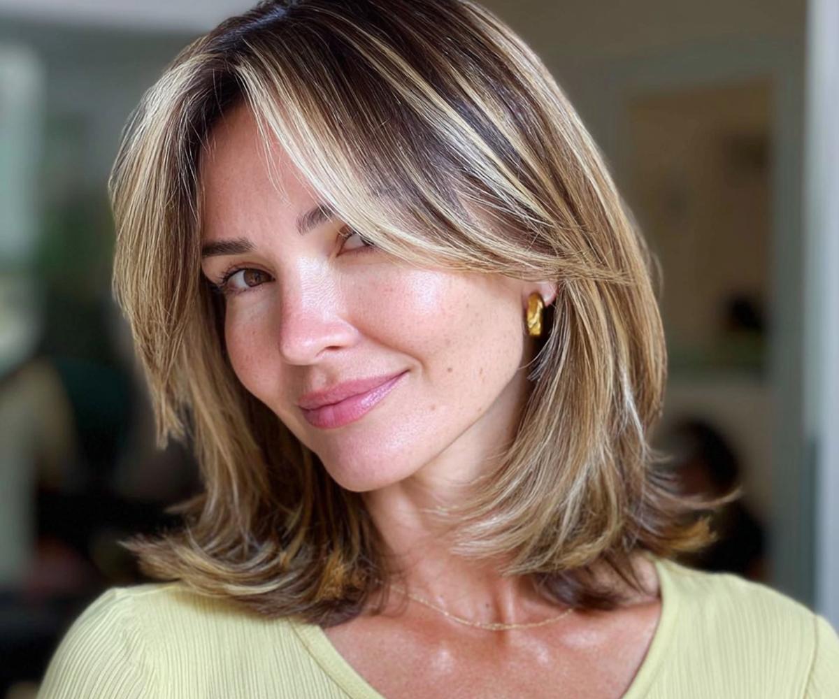 Blonde Highlights Curtain Bangs