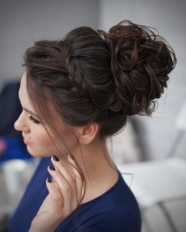 Chignon tressé cheveux épais