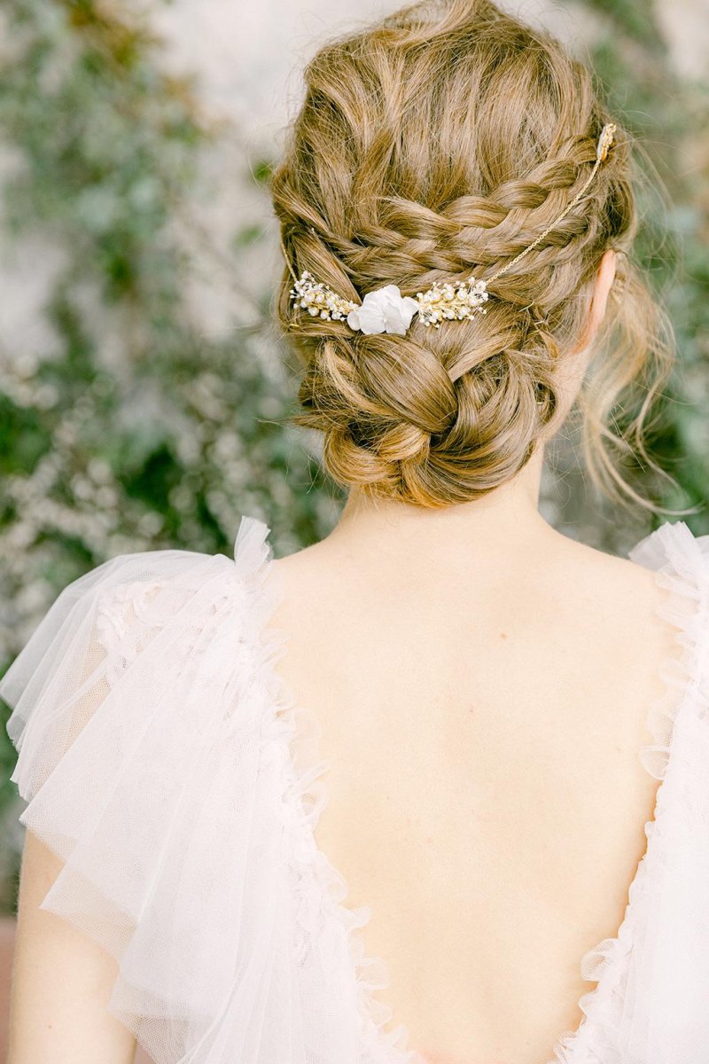 Chignon tressé romantique mariage