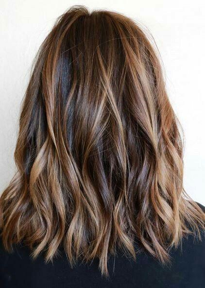 Coupe mi longue balayage