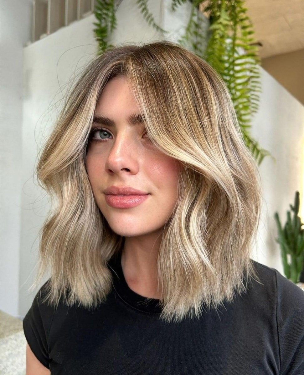 Lob blond beige élégant
