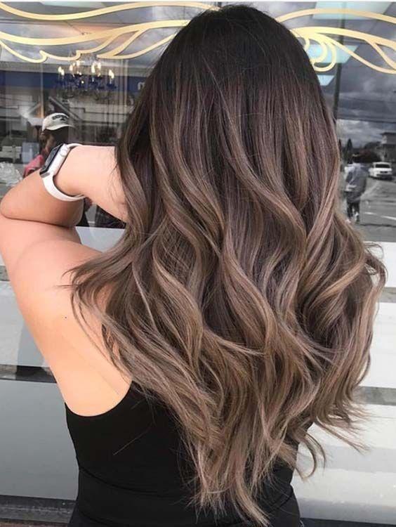 Reflets beige balayage châtain