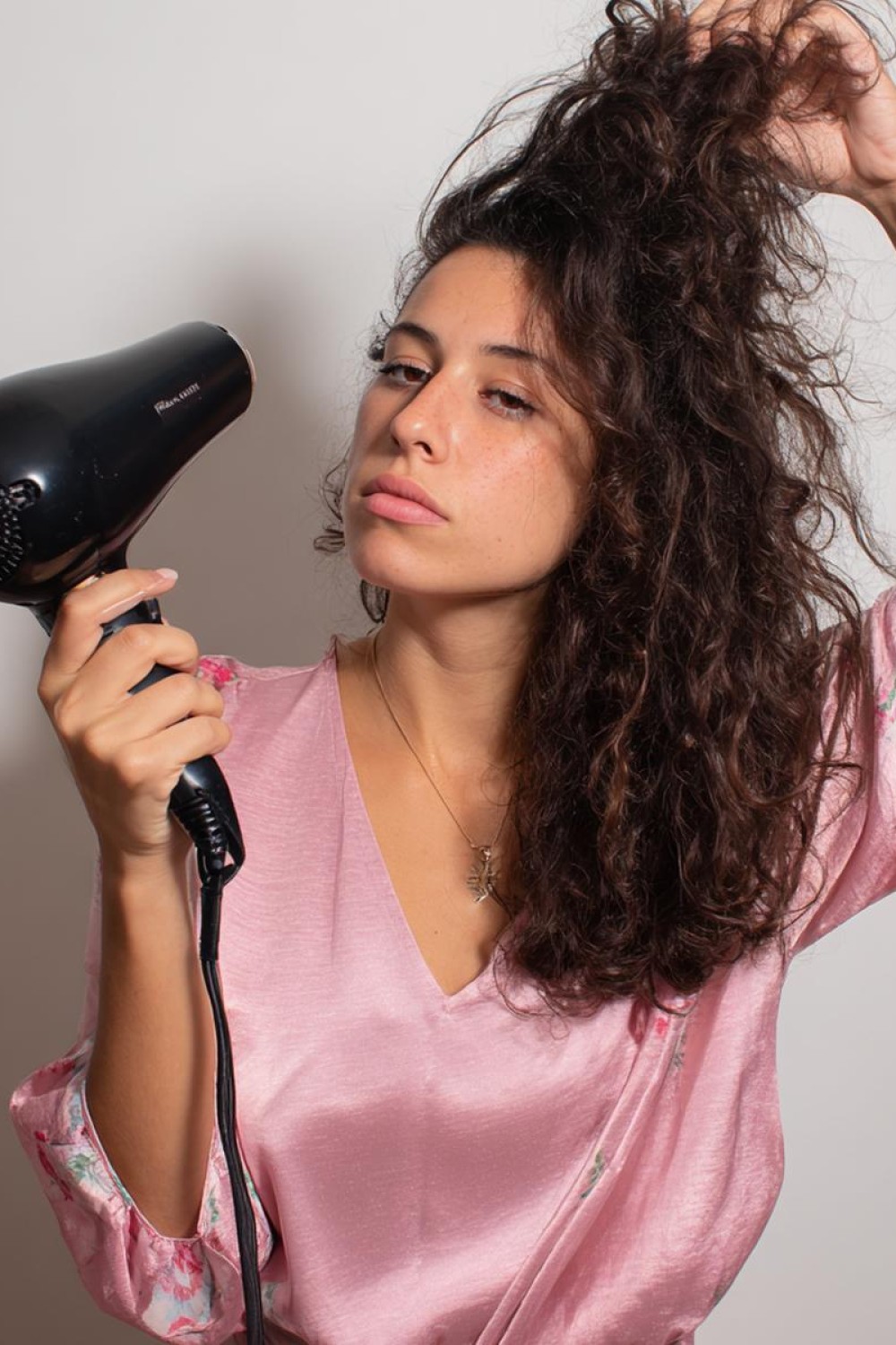 cheveux bouclés naturellement coiffure - Cheveux Boucles Naturellement Recettes Maison Pour Entretien Idéal