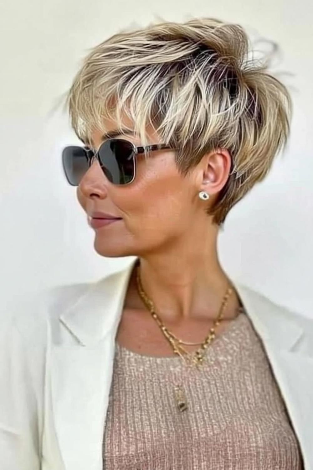 Coupe effilée platine