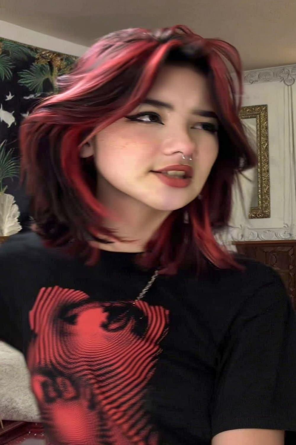 Boucles rouge cuivre dorées