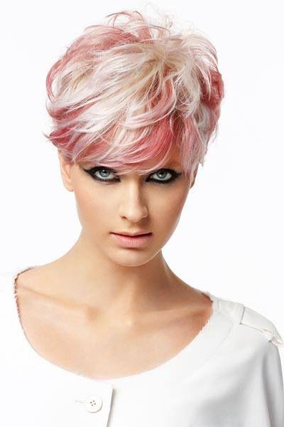 Pixie volumineuse balayage rose platine