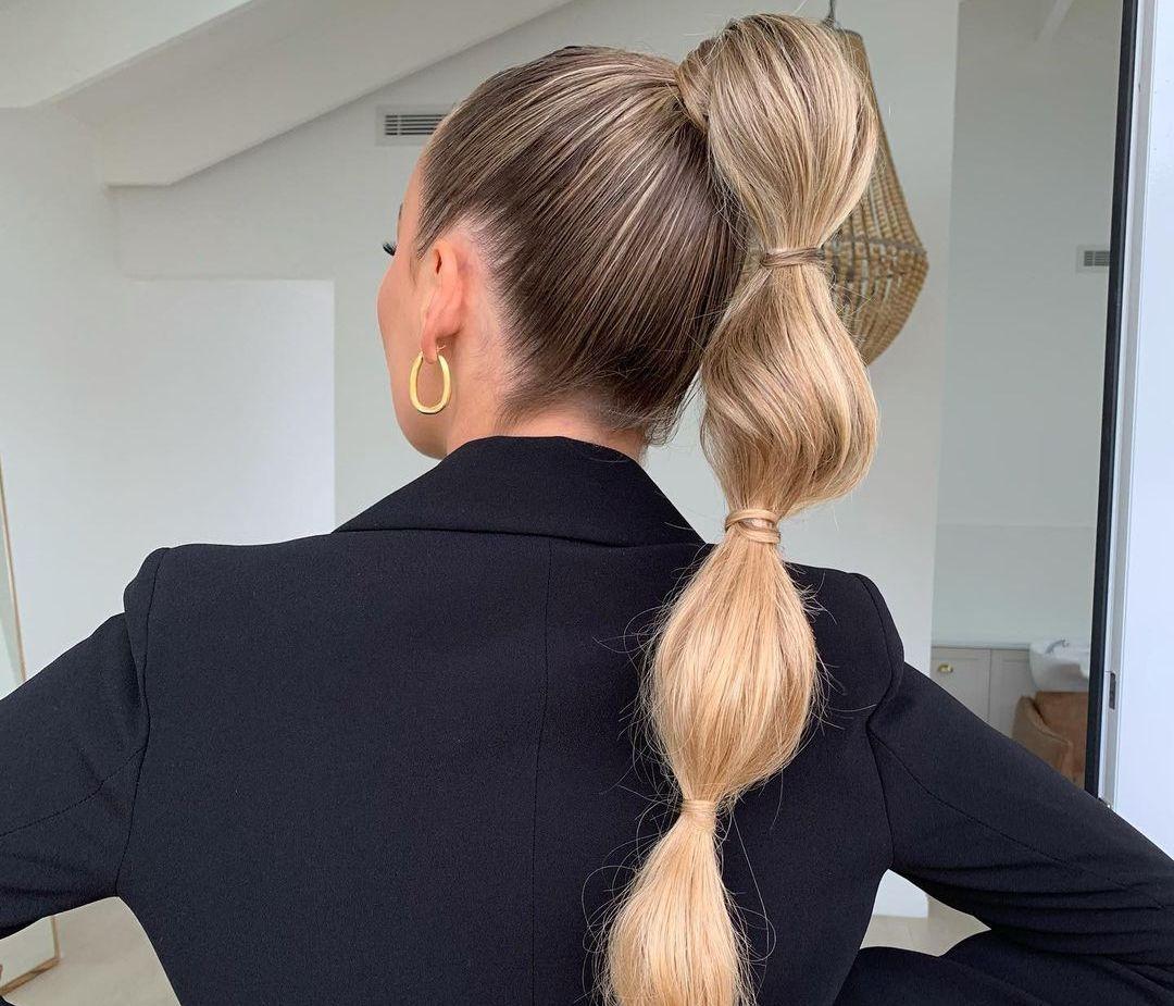 Queue de cheval bulle cheveux mi longs