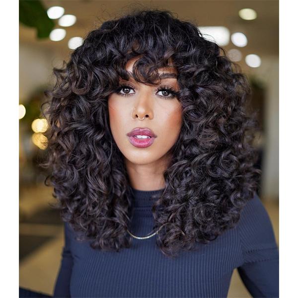 Frange volumineuse shag bouclé